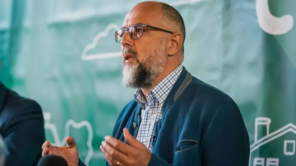 Kelemen Hunor, avertisment dur: „Dacă îl alegi pe Tomac, îl alegi pe Băsescu. Acest guvern este o invenție românească, un monstru când aprinzi lumina”