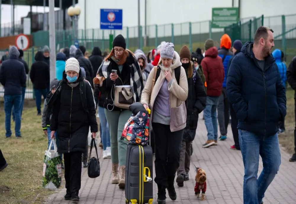 Guvernul a prelungit, prin ordonanţă de urgenţă, perioada în care refugiaţii ucraineni din România vor beneficia de asistenţă umanitară, până la finalul lunii martie 2024