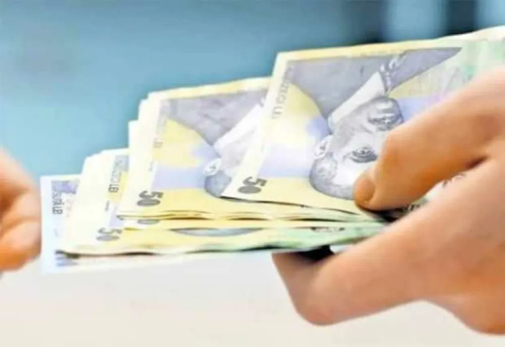NOUA MĂSURĂ LEGALĂ CARE SCHIMBĂ MODUL ÎN CARE FISCUl PUNE POPRIRE PE SALARII ȘI PENSII