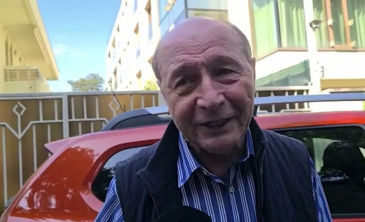 Kelemen Hunor, atac la Băsescu: „Să vină Petrov și să rezolve problema”