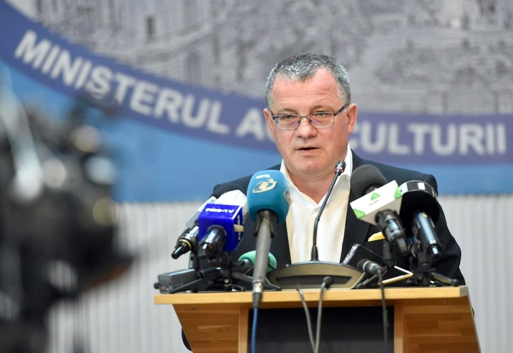 Ministrul agriculturii, Adrian Oros, reacție la moțiunea simplă a PSD