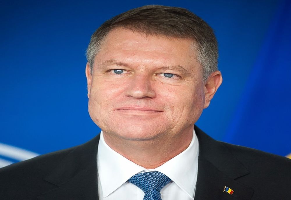 Președintele Iohannis se întâlnește cu partidele parlamentare pentru desemnarea premierului. Programul complet al zilei