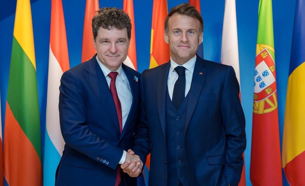 Nicușor Dan, răspuns evaziv despre umbrela nucleară a Franței: „România este sub umbrela NATO oferită de SUA”