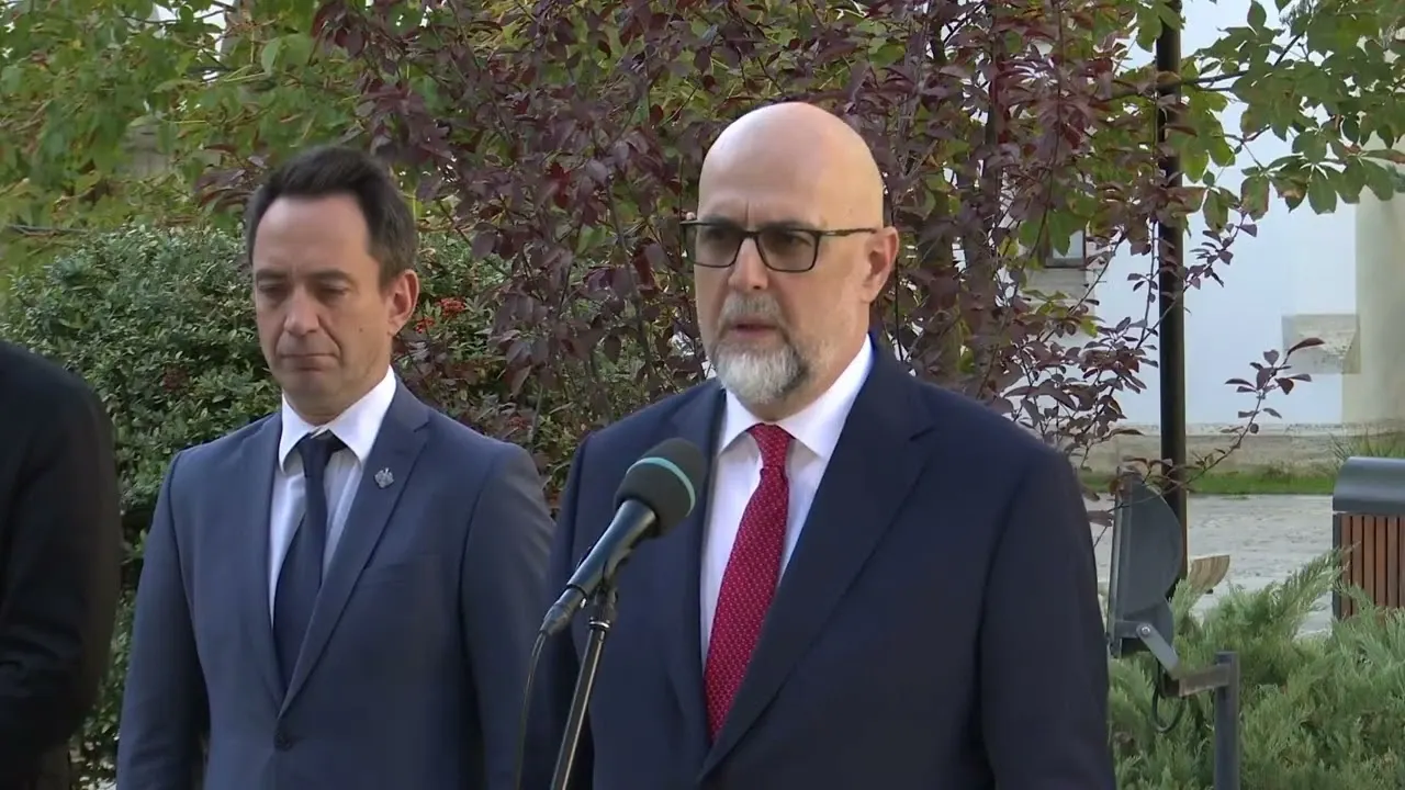 UDMR votează Guvernul Niculescu, dar nu exclude o moțiune de cenzură peste câteva luni. Csoma Botond: „E greu de spus cât va rezista”