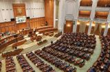 Moțiunea anti‑Bolojan, citită în plenul reunit, în lipsa premierului