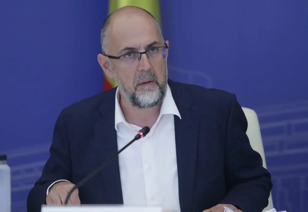 KELEMEN HUNOR: "IOHANNIS ȘI-A ÎNCHEIAT MANDATUL. ACUM E ÎN PRELUNGIRI. AR FI FOST BINE SĂ SE RETRAGĂ ȘI SĂ ÎL LASE PE DOMNUL BOLOJAN”
