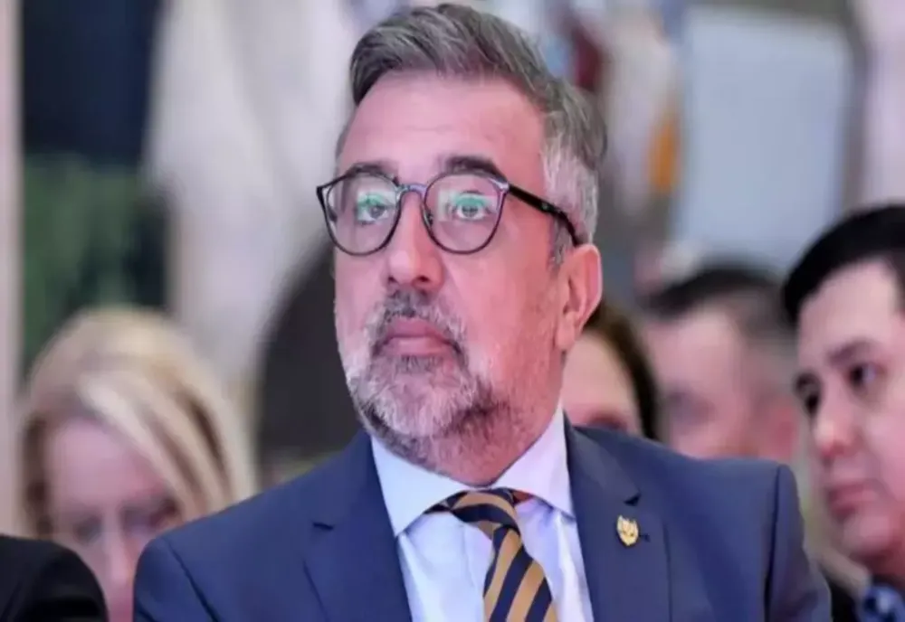 TU DECIZI. Dosar de candidat: Lucian Romașcanu, un ministru al culturii cu un limbaj colorat