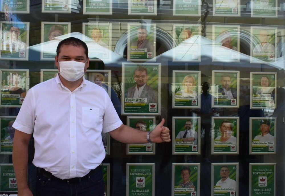 Candidatul UDMR la Primăria Oradea are birou de campanie în în stradă