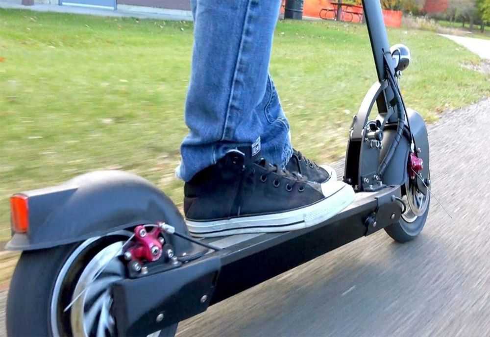 UDMR aduce lămuriri despre legea sa privind vehiculele rutiere lente, promulgată de președinte