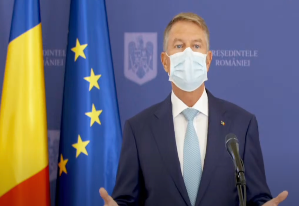 Președintele Iohannis: ”Dragi români, vă rog să vă feriți de boală și să-i feriți și pe ceilalți. Nu-i de joacă!”