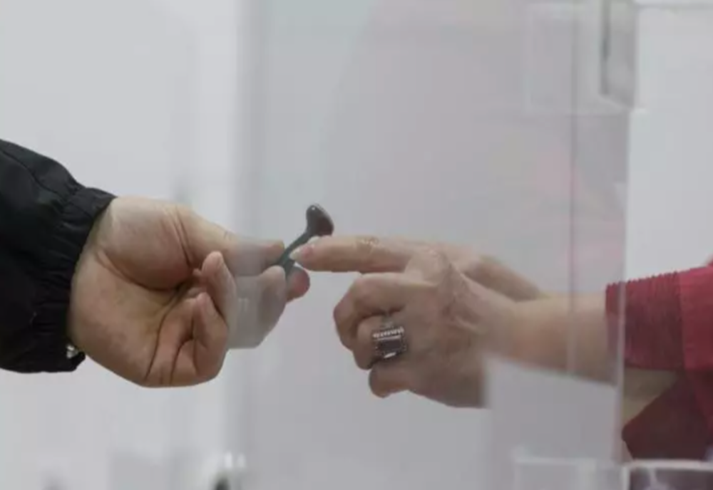 Prezidențiale 2024: 3 posibili candidați în lupta pentru fotoliul de la Cotroceni. Ioan Talpeș: "Eu nu aș vota cu niciunul dintre ei"