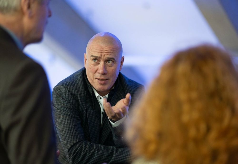 DEMETER ANDRÁS ISTVÁN A PRELUAT MANDATUL DE MINISTRU AL CULTURII