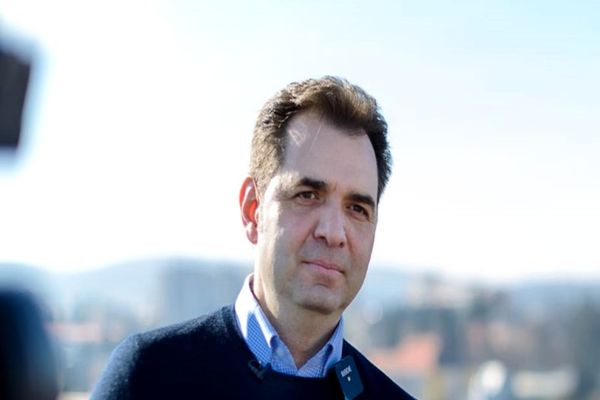 Primarul Antal Árpád: „Tovarășul Iohannis nu îşi dă seama că este absurd şi că maghiarii din România nu vor să fure Ardealul şi să-l dea ungurilor sau Ungariei”