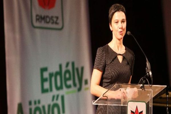 Deputatul UDMR Eva Csep: "Putem să acordăm indemnizaţii, dar acestea sunt pe hârtie, că aceste plăţi nu s-au făcut”