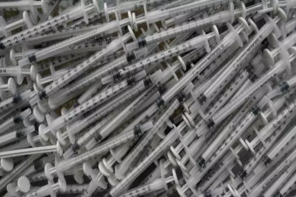 Culisele statului paralel, ora 18:00. Cum au fost distruse și băgate în faliment societăți de stat în favoarea firmelor străine