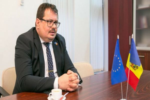 Şeful delegaţiei Uniunii Europene în Republica Moldova, dezamăgit de ultimele evoluţii de la Chişinău