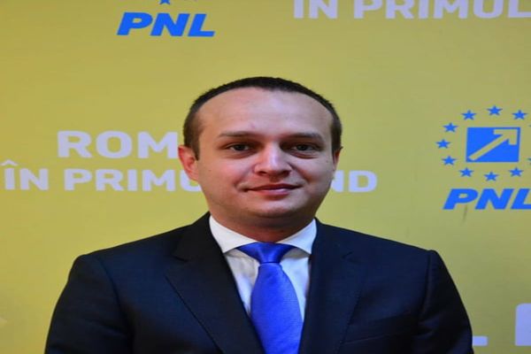 Deputatul liberal Tudor Polak anunță deblocarea concursurilor pentru ocuparea locurilor de muncă vacante în toate instituţiile publice