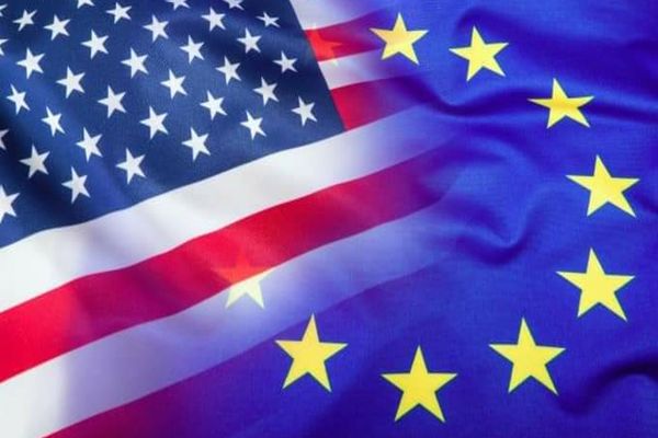 Europarlamentar: UE și SUA suspendă pentru patru luni tarifele la export impuse între cele două părti