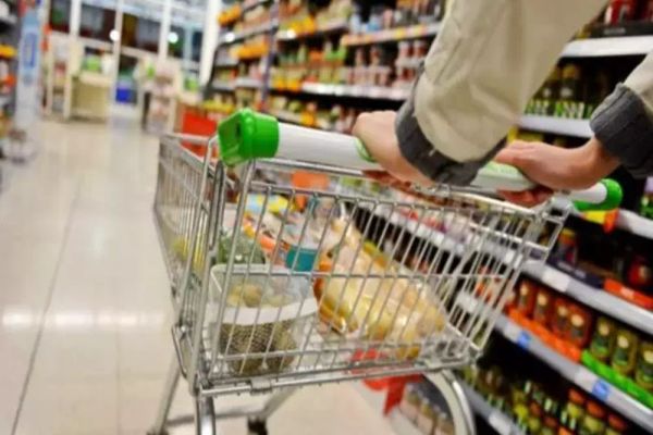 CULISELE STATULUI PARALEL: Director în ANSVSA: „Marile lanțuri de magazine se feresc de publicitatea negativă, nu de amenzile usturătoare”