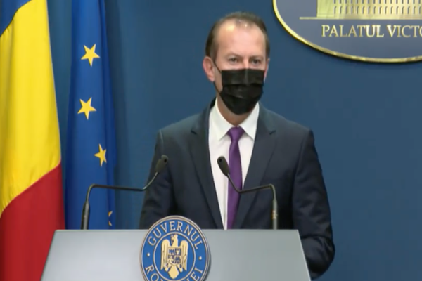 CULISELE STATULUI PARALEL. Primarul liberal care a criticat tabăra Cîțu amenință cu plângerea penală