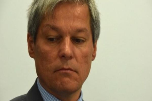 Culisele statului paralel | Biografia controversată a enigmaticului Dacian Cioloș - legătura cu Serviciile