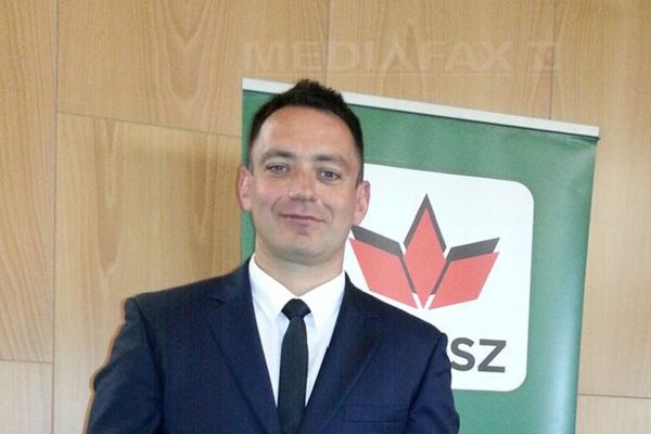 Liderul deputatilor UDMR, Csoma Botond, către Stelian Ion: ”Aţi fost o pagubă pentru partidul dumneavoastră”