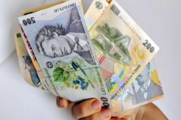 Salariul minim net va crește cu 370 de lei, în România, conform unei prognoze