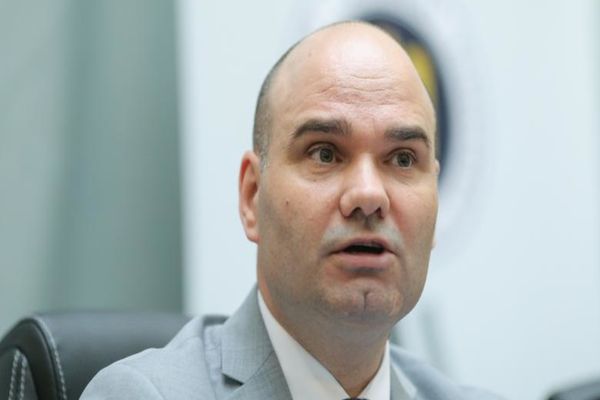 Şeful AEP, Constantin Mituleţu-Buică, a demisionat din funcţie