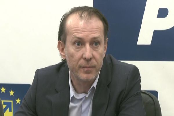 RĂBUFNIRE DURĂ A LUI FLORIN CÎȚU: ”CELE 126 DE MILIARDE DIN «REDUCERILE» VOASTRE UNDE SUNT? AȚI MINȚIT ATUNCI SAU MINȚIȚI ACUM?”