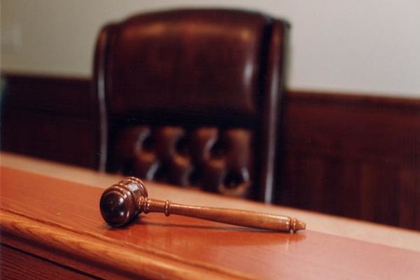 Premieră în justiție: o primărie este obligată să restituie cetățenilor taxele