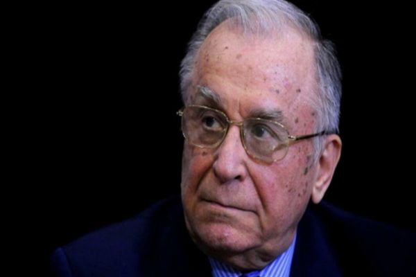 ION ILIESCU ESTE INTERNAT ÎN SECȚIA ATI A SPITALULUI SRI