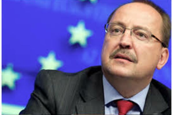 PREŞEDINTELE COMISIEI PENTRU POLITICĂ EXTERNĂ A PARLAMENTULUI UNGARIEI, NÉMETH ZSOLT: TIND SĂ CRED CĂ DACĂ TRUMP AR FI RĂMAS PREŞEDINTE, ATUNCI RUSIA N-AR FI ATACAT UCRAINA