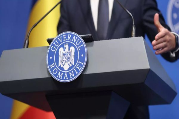 GUVERNUL SOLICITĂ PREFECTURILOR SĂ TRIMITĂ DE URGENȚĂ SITUAȚIILE CONFLICTUALE SAU TENSIONATE DIN TERITORIU