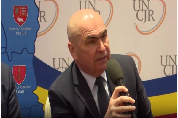 PREMIERUL BOLOJAN ÎI RĂSPUNDE LUI GEORGE SIMION: „SUNT PARLAMENTAR LA PRIMUL MANDAT, DAR NU M-AM GÂNDIT, IERTAŢI-MĂ…”