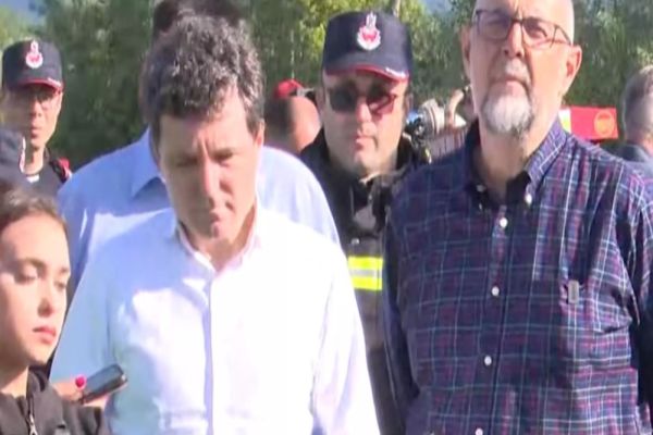 KELEMEN HUNOR, LA NEGOCIERILE PENTRU GUVERN: „EU AŞ VREA SĂ TĂIEM PRIMA DATĂ DIN CHELTUIELI”