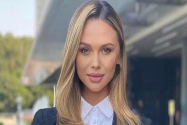 ANA MARIA PĂCURARU, DESPRE MIZA ÎNTÂLNIRII TRUMP-ZELENSKI: SE DECIDE SOARTA LUMII