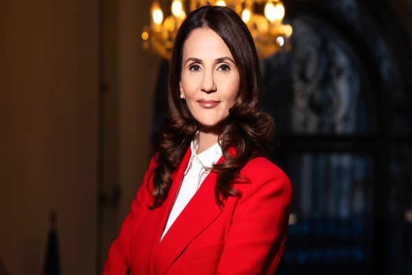 Anca Alexandrescu spulberă minciunile sistemului la Realitatea Plus - Live text