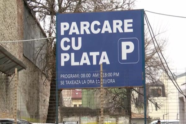 Cum se învârt milioanele pe locurile de parcare din București - VIDEO