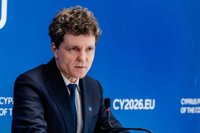 Nicușor Dan se consultă astăzi cu liderii partidelor pro-europene despre programele SAFE și PNRR